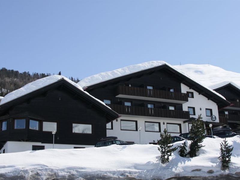 Hotel Alexander Charme