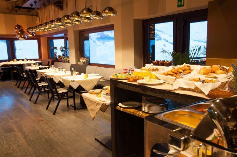 Hotel Alexander Charme 4*